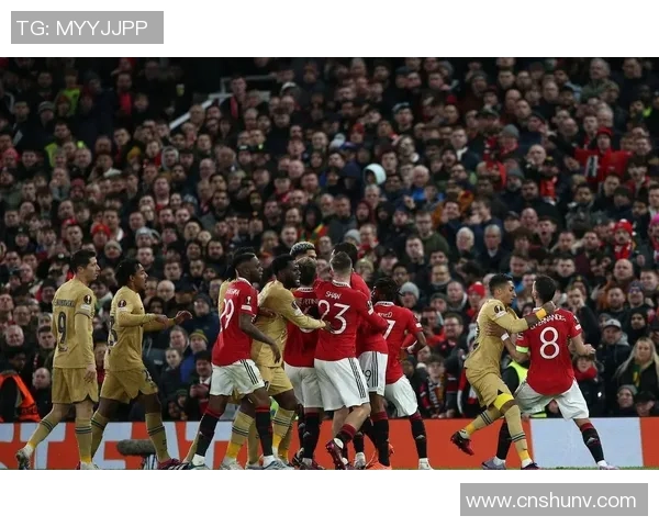 意甲激战：尤文图斯逆转巴萨全场沸腾精彩瞬间回顾