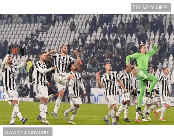 英超激情对决那不勒斯大胜尤文图斯绝杀时刻引发全场狂欢 英超激情对决那不勒斯大胜尤文图斯绝杀时刻引发全场狂欢