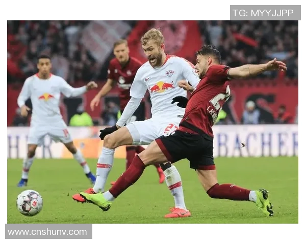 欧联杯精彩对决莱比锡完胜利物浦补时进球引爆全场激情