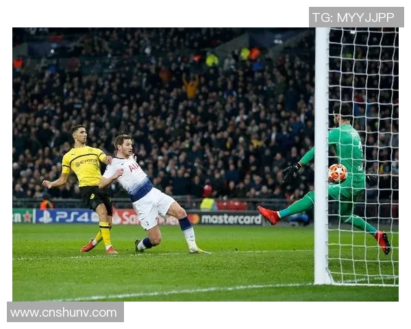 欧冠精彩对决：多特蒙德与热刺战成平局十大进球回顾